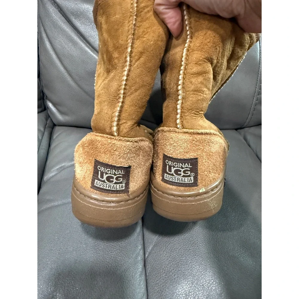 Original UGG Australia Chestnut Suede Pure Wool Pile Boots Mens 7 Ladies 8 M7-L8